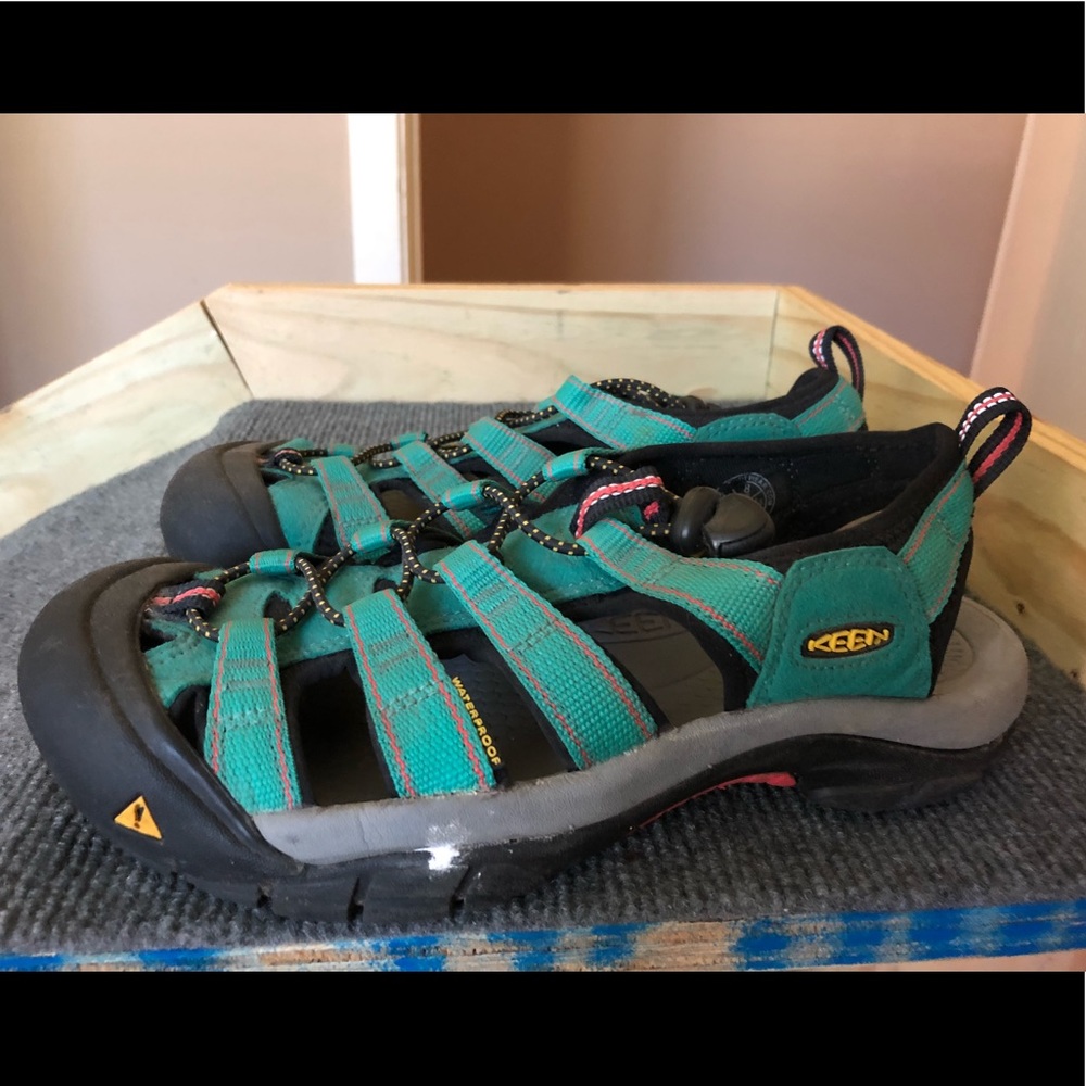 Keen Women’s Newport H2 Waterproof Sandals